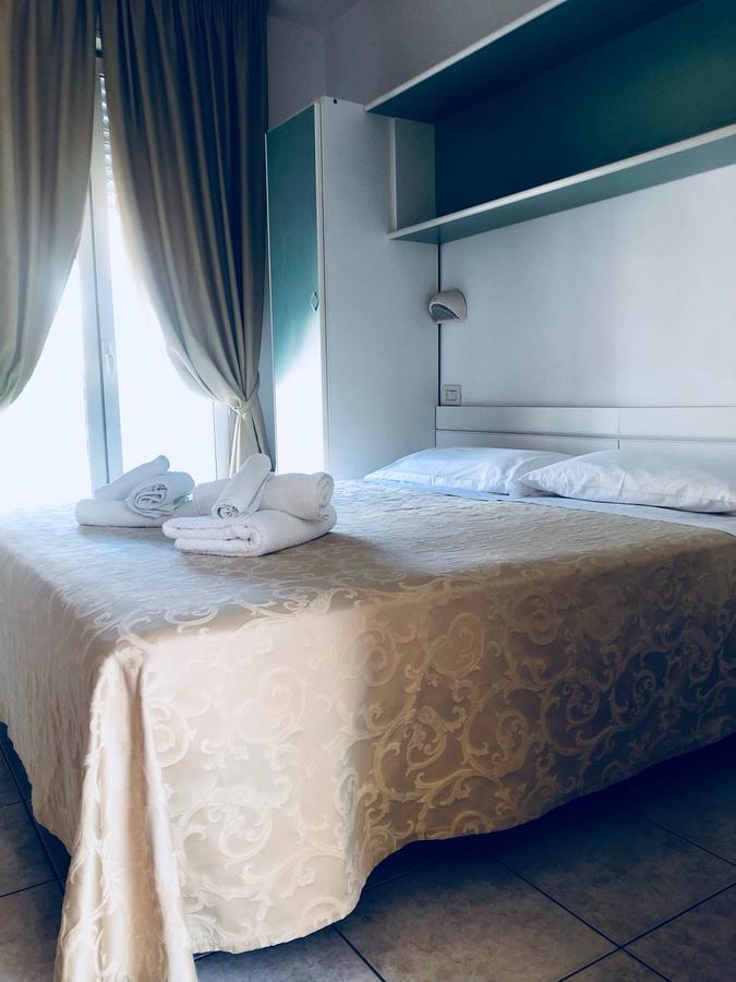 Hotel Marina リッチョーネ エクステリア 写真